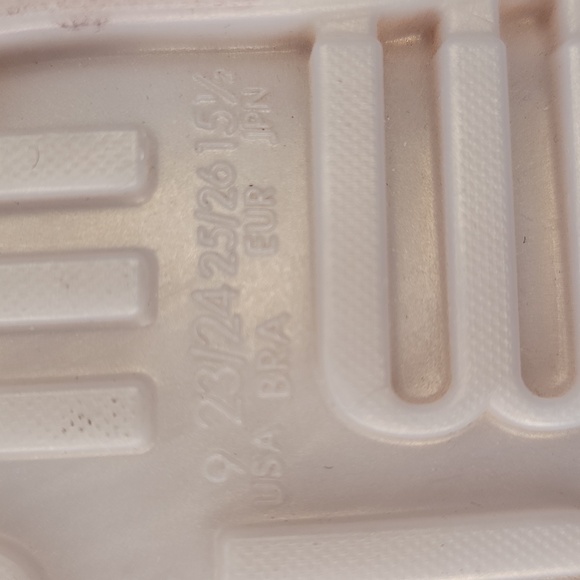 Mini Melissa. Opal Rain Boots. Size 9. Like New - Picture 8 of 8